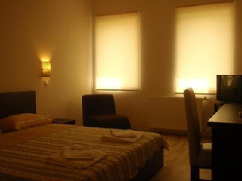 Hotel Aldi Cagllavice 外观 照片